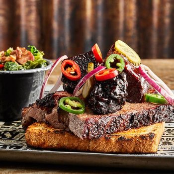 It’s finally payday weekend and if we were you, we’d be spending our wage on brisket and burnt ends ?